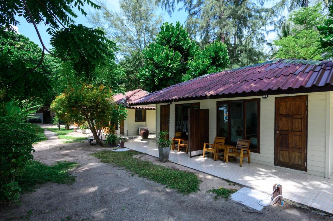 Wapi Resort Koh Lipe Exterior photo